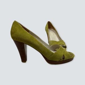 BODEN made in Spain pea green suede heels size 8 euro38